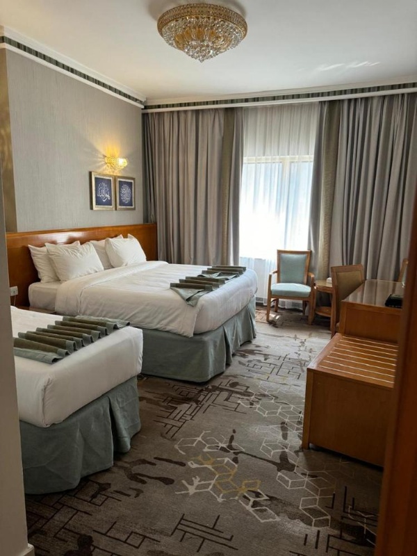 Emaar Grand Hotel image 7